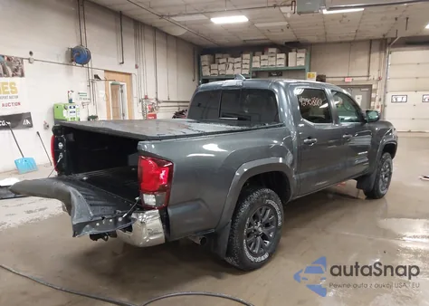 2022 Toyota Tacoma Sr5 V6 z USA, uszkodzony, nr VIN 3TMCZ5AN0NM454182